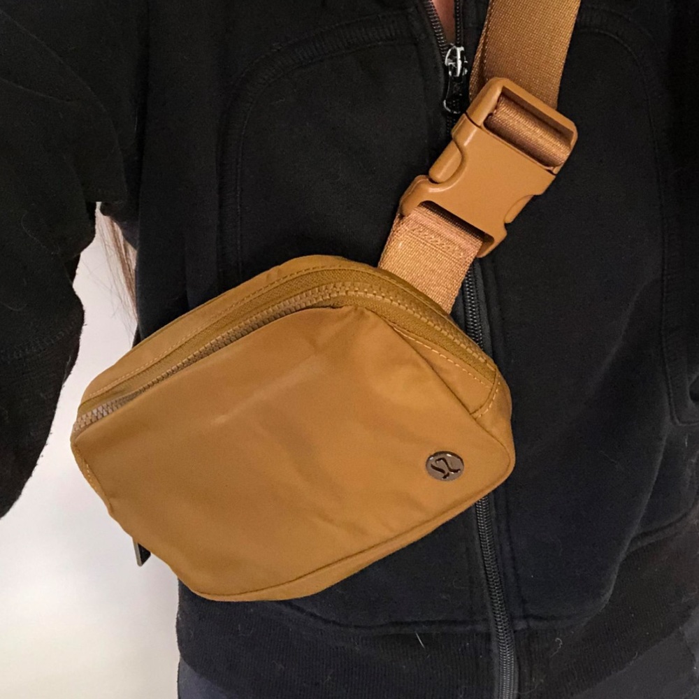 Lululemon Athletica | Belt Bag | Everywhere Belt Bag | Burnt Caramel